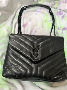 Saint Laurent YSL Black Loulou Medium Shoulder Bag in Quilted Leather